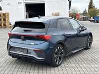 Widok z tyłu po stronie prawej