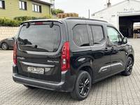 Vista posteriore destra