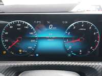 Pohled na přístrojovou desku