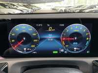 Pohled na přístrojovou desku