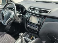 Вид на салон