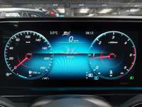 Вид на приборную панель