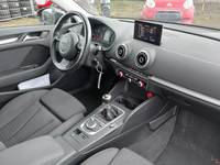 Вид на салон