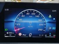 Вид на приборную панель