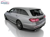 Вид сзади слева