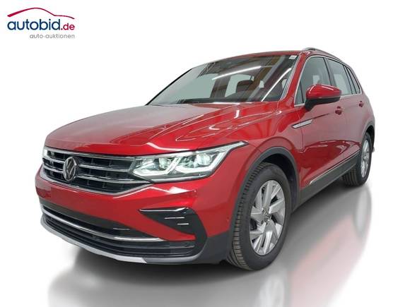 Вид спереди слева