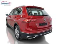 Вид сзади слева