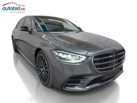 Skats no labās puses priekšā