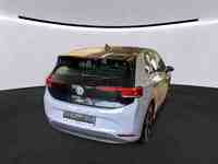 Widok z tyłu po stronie prawej