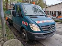 Náhled zpředu zprava