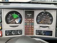 Pohled na přístrojovou desku