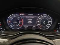 Pohled na přístrojovou desku