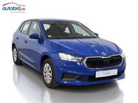 Pogled desno spredaj