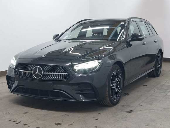 Вид спереди слева