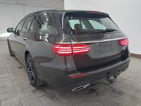 Вид сзади слева