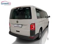 Widok z tyłu po stronie prawej