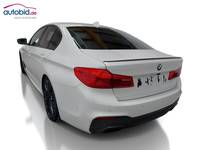 Вид сзади слева