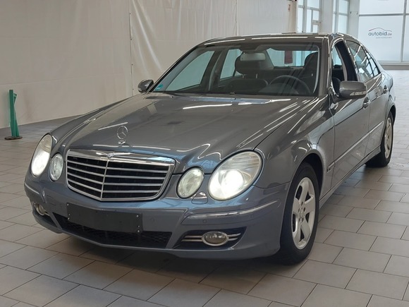 Widok z przodu po stronie lewej