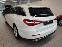 Widok z tyłu po stronie lewej