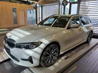 Изглед отпред отляво