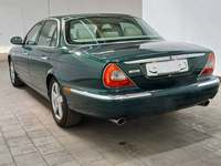 Aanzicht achter links