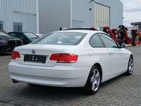 Widok z tyłu po stronie prawej