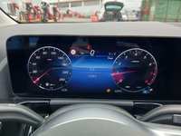 Pohled na přístrojovou desku