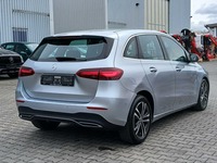 Náhled zezadu zprava