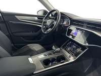 Вид на салон