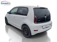 Вид сзади слева