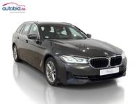 Вид спереди справа