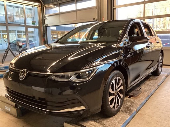 Náhled zpředu zleva