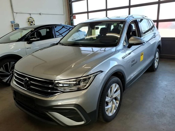 Náhled zpředu zleva