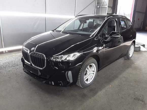 Náhled zpředu zleva