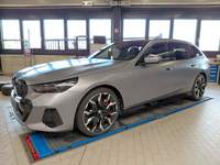 Вид спереди слева