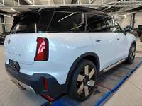 Вид сзади справа