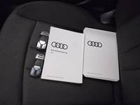 További képek a karosszériáról