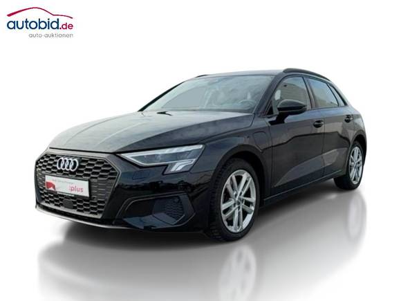 Вид спереди слева