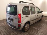 Вид сзади справа