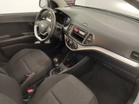 Вид на салон