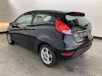 Widok z tyłu po stronie lewej