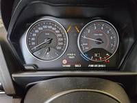 Pogled na kombinirani instrument