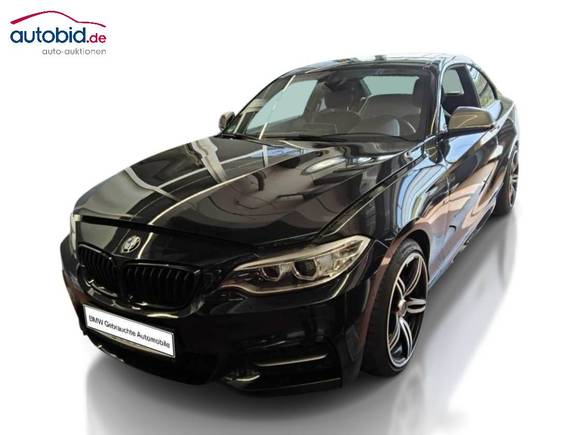 Pogled sprijeda lijevo