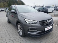 Pogled od napred  desno