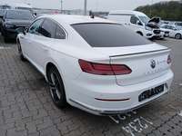 Pogled od pozadi levo