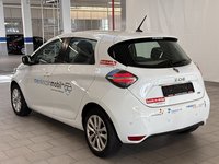 Widok z tyłu po stronie lewej