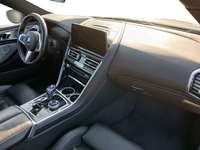 Вид на салон