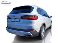 Widok z tyłu po stronie prawej