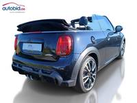 Вид сзади справа