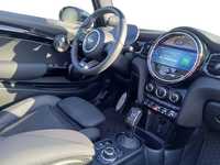 Вид на салон